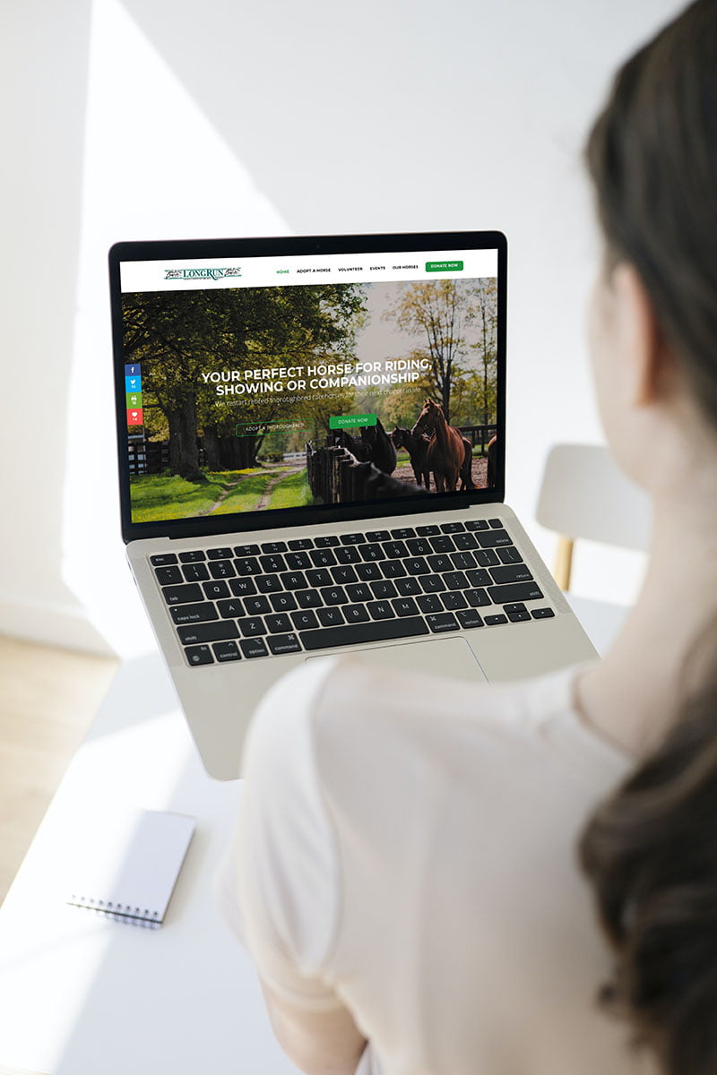 longrun-website A woman using a computer